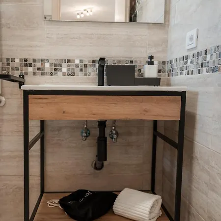 Comodo Aparthotel Isola Sacra